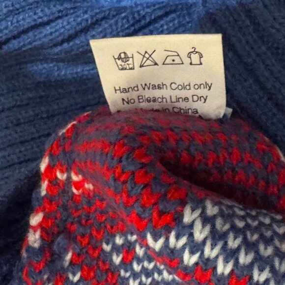 Dog Sweater, Turtleneck Knit Sweater, Fair Isle Holiday Reindeer Hearts, Red, L - Picture 8 of 8